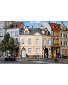 H0 Huis aan de Schillerplatz Kibri 38387