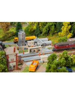 N Olieopslag met dieselpomp Faller 222212