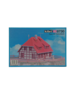 H0 Huis met zadeldak Kibri 38730