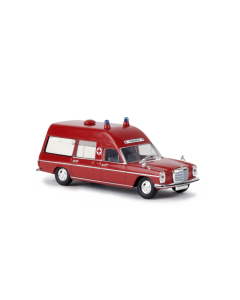 H0 MB  /8  Krankenwagen,  feuerrot Brekina 13801