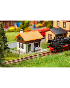 Z Baanwachtershuisje Faller 282712