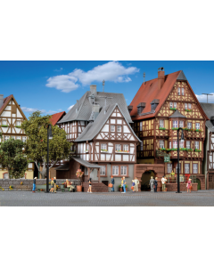 H0 Poortgebouw Miltenberg Kibri 38901