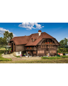 H0 Boerderij in het Emmental Kibri 38808