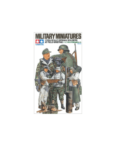 1/35 German Soldiers at Field Briefing Tamiya 35212