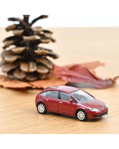 1/87 Citroën C4 Berline 2004 Red Norev 155496