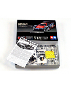 Maquette Nissan R390 GT1 à Monter - Échelle 1:24 Par Tamiya - Modèle Détail Pour Passionnés