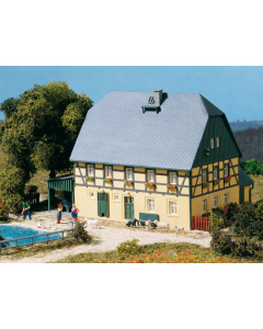 H0 Grote Boerderij Auhagen 11359
