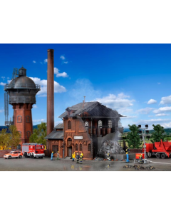 H0 Brandende fabriek met flakkerend vuur Vollmer 45601