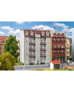 H0 Woonhuis Pritzwalk Faller 130751
