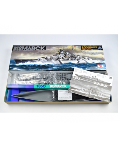 1/350 German Battleship Bismarck Tamiya 78013