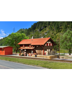 H0 Station Surava inclusief LED verlichting Kibri 39519