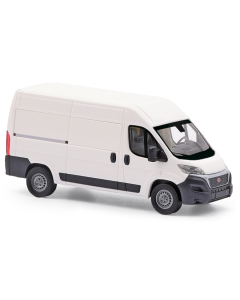 H0 Fiat Ducato, wit Busch 54600