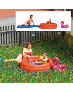 H0 Action set: peuterbadje Busch 7862