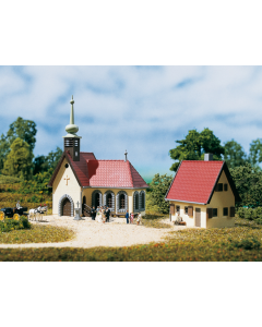 N Dorpskerk met pastorie / Dorfkirche mit Pfarrhaus Auhagen 14461