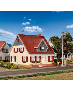 H0 Woonhuis Amselweg Kibri 38713