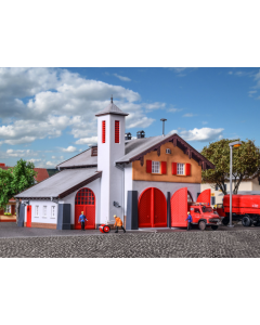 H0 Brandweer met dorpshuis Kibri 39214