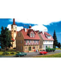 N Huis met ooievaarsnest Vollmer 47643