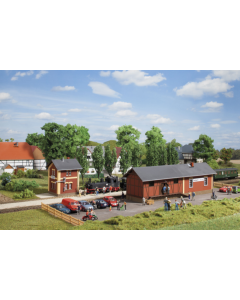 H0 Station + waterhuis / Bahnhof Steinbach + Wasserhaus Auhagen 11435