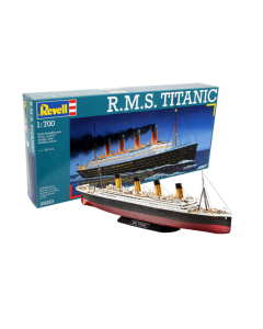 1/700  R.M.S.  Titanic Revell 05210