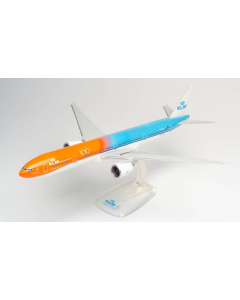 1/200 Boeing 777-300ER KLM Orange Pride 100 jaar (NL) Herpa 611275001