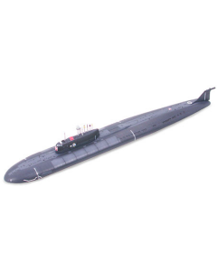 1/700 Russian SSGN Kursk Oscar-II Submarine Tamiya 31906