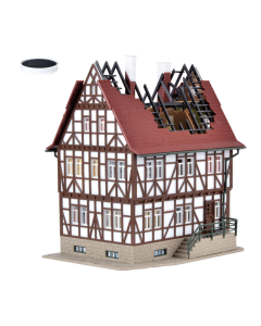H0 Brandend Huis Vollmer 43728
