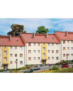H0 Appartementencomplex / Mehrfamilienhaus Auhagen 11402