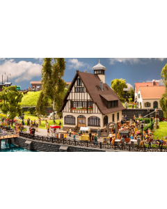 H0 Taverne met Biertuin Noch 66401