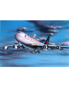 1/390 Boeing 747-200 "Air Canada" Revell 04210