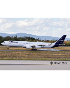 1/144 A340-300 "Lufthansa" New Livery Revell 03803