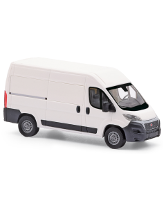 H0 Fiat Ducato, wit Busch 54600
