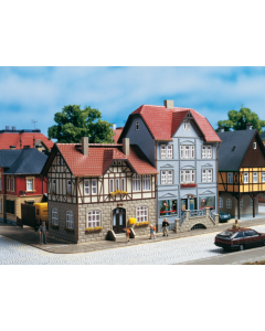 H0 Woonhuizen / Wohnhäuser Bahnhofstraße 9/11 Auhagen 12346