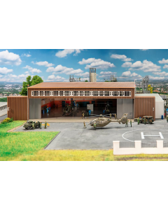 H0 Hangar met helikopter Faller 144111