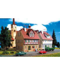 N Huis met ooievaarsnest Vollmer 47643